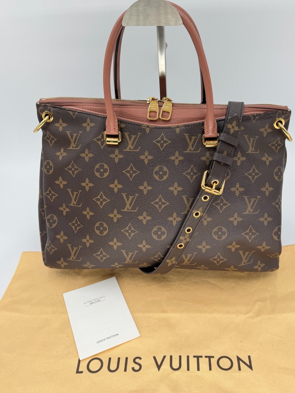 Louis Vuitton Monogram Pallas with Rose Lichi Leather Great Condt. w/Dust Bag